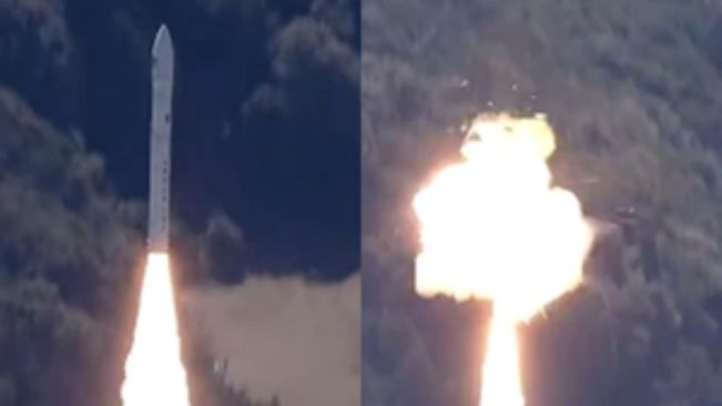 Japanese Space One's maiden rocket explodes after lift-off (Lead)