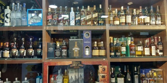 Delhi: Liquor shops open at Metro station premises