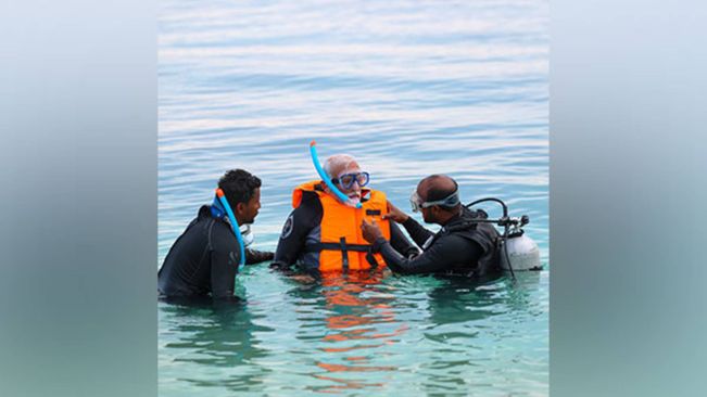 PM Modi goes snorkelling in Lakshadweep, recalls "enriching journey of learning and growing"