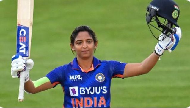 ICC Women's Rankings: Harmanpreet climbs to 5th position after England tour