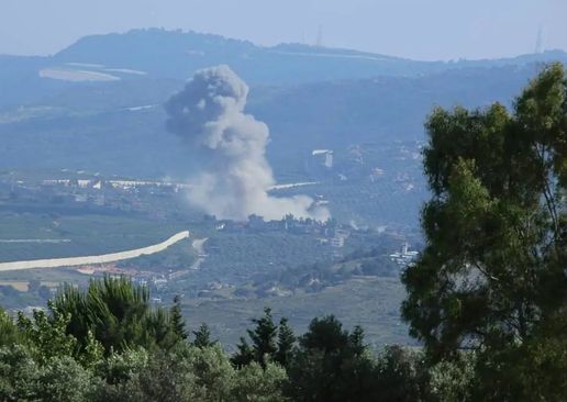 1 killed, 10 injured in Israeli airstrike on Lebanese southern city