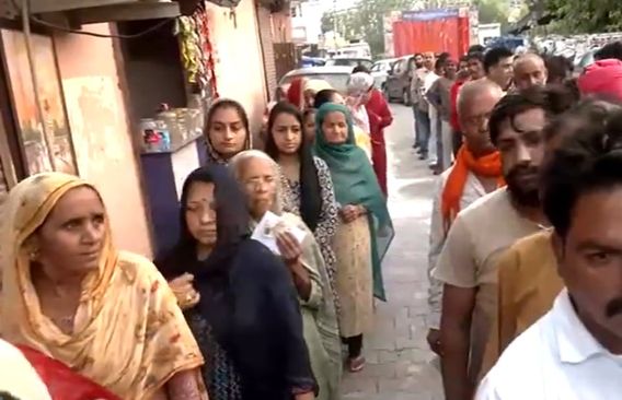 Voting for the 3rd & final phase of J&K Assembly elections begins