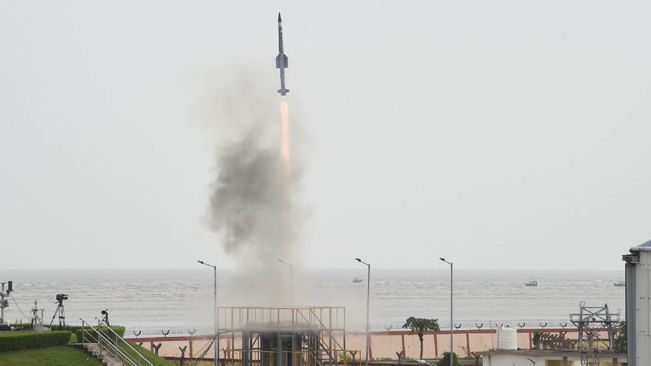 Chandipur: DRDO, Indian Navy Conduct 2nd Test of VL-SRSAM From ITR