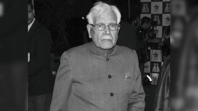 Former External Affairs Minister K. Natwar Singh Dies At 95