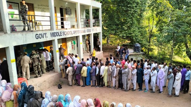 54.11% Voter Turnout Till 7 PM In Second Phase Of Polling In Jammu And Kashmir