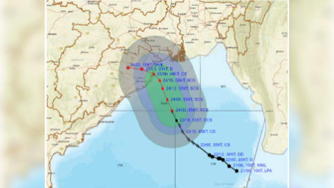 Severe Cyclone 'Dana' At 260 Km from Paradip, 290 Km From Dhamra, 350 Km From Sagar Island