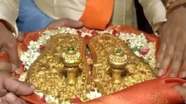 64-year-old Man Carries Gold-plated Footwear For Lord Ram