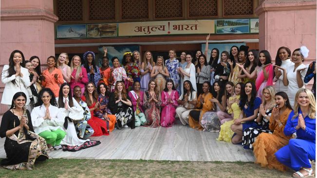 71st Miss World Contestants Converge In Delhi