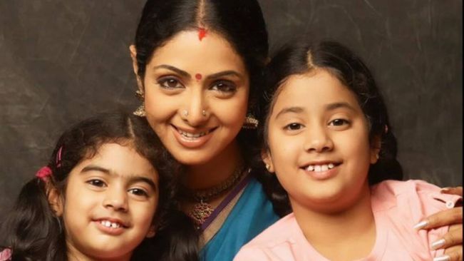On Sridevi’s Death Anniversary, Daughter Khushi Shares A Memory