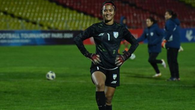 Goalkeeper Panthoi Chanu Becomes First Indian Footballer To Play In An Australian League