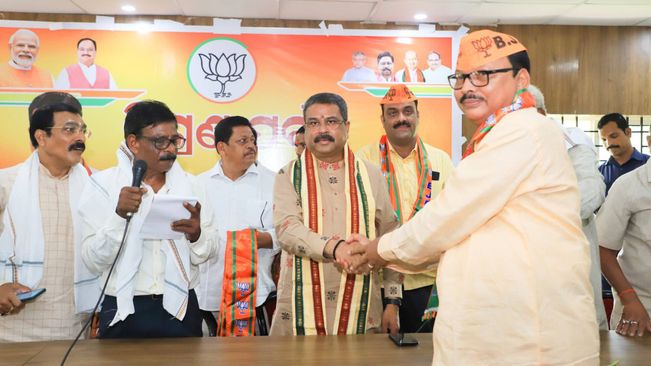 Elections 2024: BJD, Congress Workers Join BJP In Presence Of Union Minister Dharmendra Pradhan