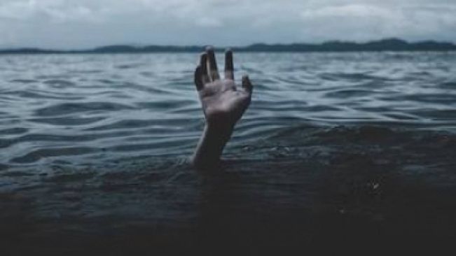 Four Minor Sisters Drown In River On Eid in UP