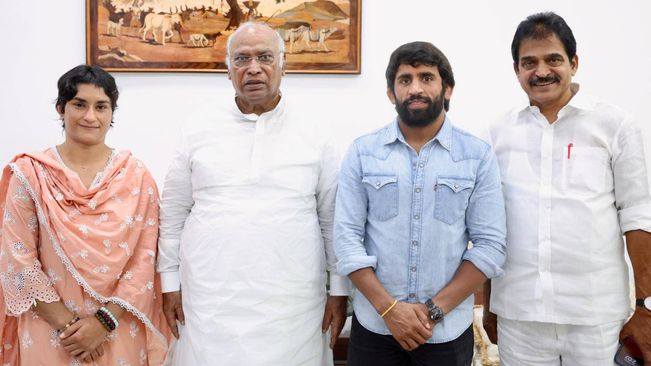 Vinesh Phogat, Bajrang Punia Join Congress, May Contest Haryana Polls