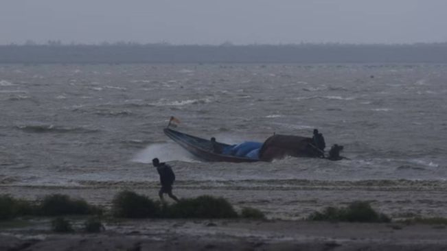 Cyclone 'Dana': IMD Issues Red Alert For Heavy Rain Over Several Districts In Odisha