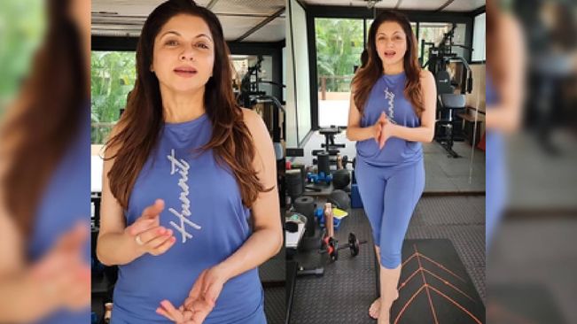 Bhagyashree Turns Fitness Coach, Talks About Benefits Of ‘Crab Walk’