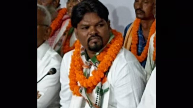 Congress Replacing Its Candidate For Talsara Assembly Seat Brings Tears To Prabodh Tirkey's Eyes