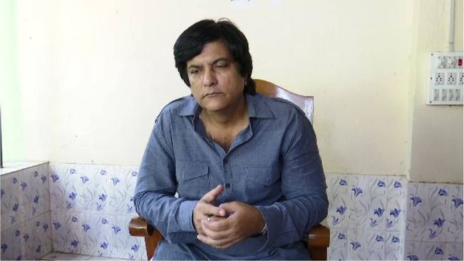 Troubles Mount For Munna Khan As Poet Ramkrushna's Family Seeks Action