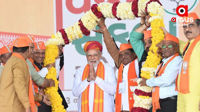 Gujarat polls: PM urges people to ensure BJP's landslide victory