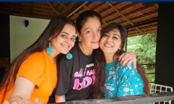 Pooja Bhatt Wishes Falaq Naaz On Her B’day: ‘To A Lifetime Of Love, Laughter’