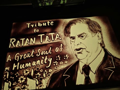 Sand Artist Manas Kumar Sahoo Pays Tribute To Ratan Tata In Puri