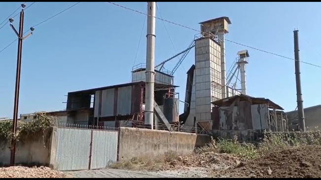 Administration seals rice mill for grain and rice scam