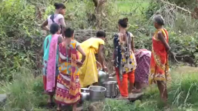 The villagers are worried about the problem of drinking water