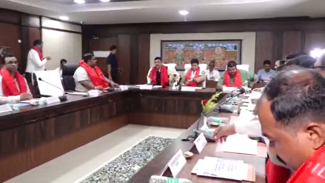 Assembly Standing Committee Discusses Shreemandir Issues With SJTA, ASI