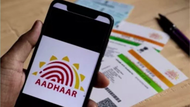 Free Aadhaar update will end soon