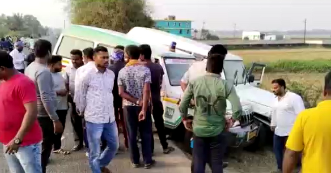 Fatal road accident near Tulasi gadi chowk, Jagatsinghapur , Bolero collides with ambulance