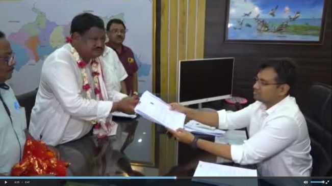 Joel Oram filed nomination for Sundergarh Lok Sabha seat