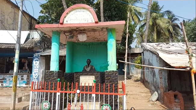 Patani Samantha Smriti Temple is neglected