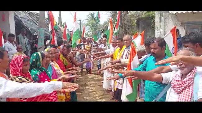 Mo Mati Mo Desha program was held in Patharkhamba Panchayat