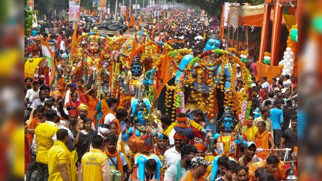 Devotees Flock To Shiva Temples Across India On Final Shravan Monday