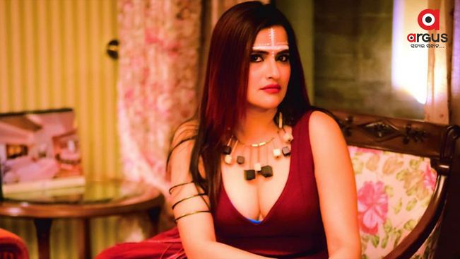 Sona Mohapatra calls channels 'depraved, sad' as Sajid Khan joins 'Bigg Boss 16'