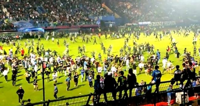 Stampede at Indonesia football match: Death toll reaches 174