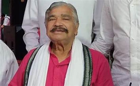 Hour After Son Joins BJD, MLA Sura Routray Resigns From Congress Committees