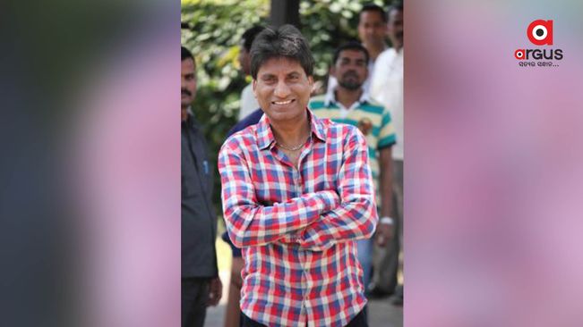 Raju Srivastava put on ventilator again after mild fever