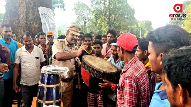 345 Maoist militias surrender in Odisha in 10 days, state attributes success to 'attractive' surrender policy