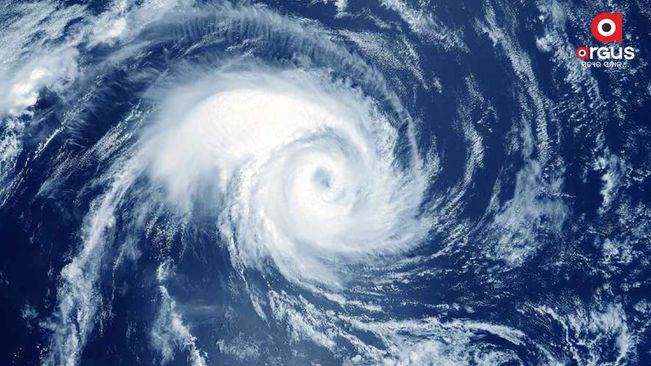Cyclone Sitrang gathers strength
