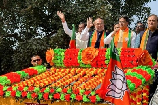 Top BJP, Cong, CPI-M leaders file papers for Feb 16 assembly polls