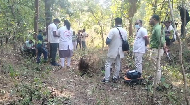 Dead body recovered from Taala leaf forest, suspected murder