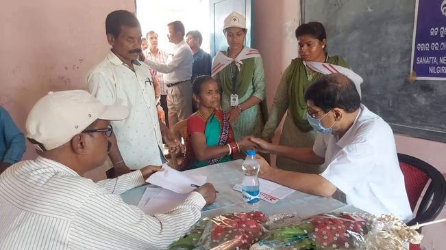 Free health care camps by foreign doctors