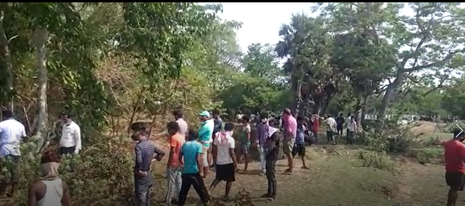 Unidentified youth found hanging in Balasore village