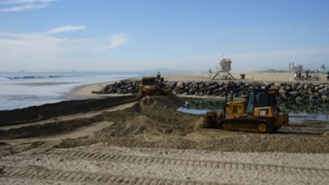 California Guv proclaims state of emergency due to major oil spill