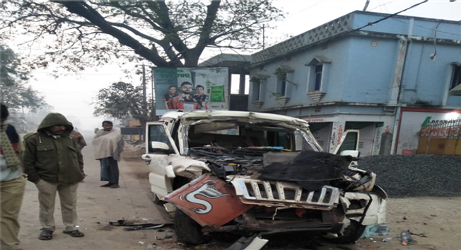 ଟ୍ରକକୁ ଧକ୍କା ଦେଲା ସ୍କର୍ପିଓ, ଦୁଇ ମୃତ