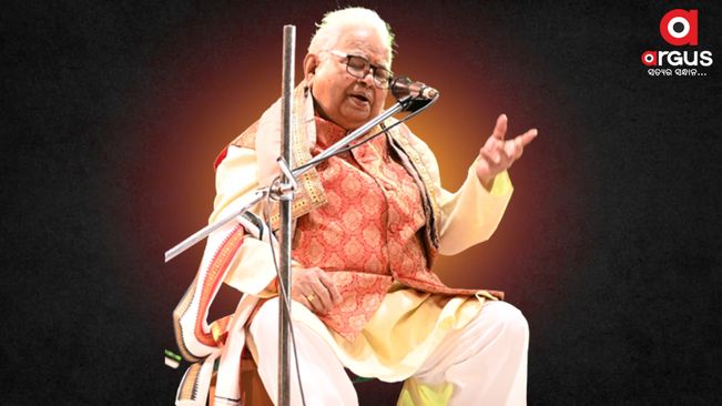 Pandit Hota will be buried with state honours