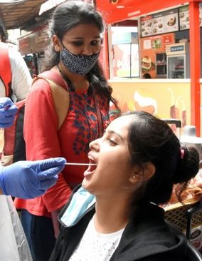 India logs 41,965 Covid cases, inoculates 1.33 cr in a day