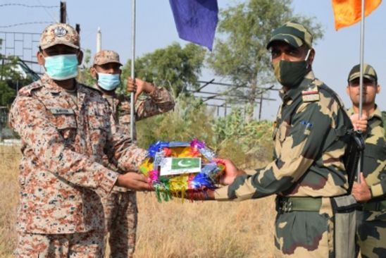 BSF, Pakistan Rangers exchange sweets on Diwali at Kutch border