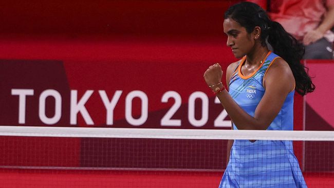 Sindhu beats Bingjao to win bronze in women's singles