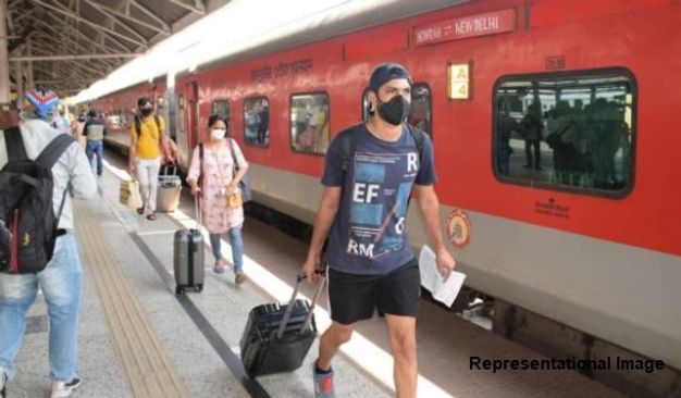 Covid-19: Railways to impose fine Rs 500 for not wearing masks in station premises, trains